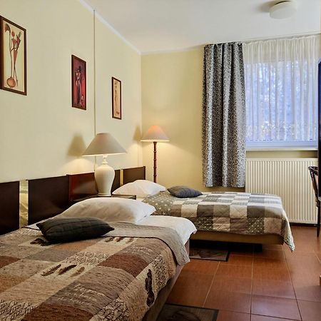 Hotel Pawlowski Zgorzelec Kültér fotó