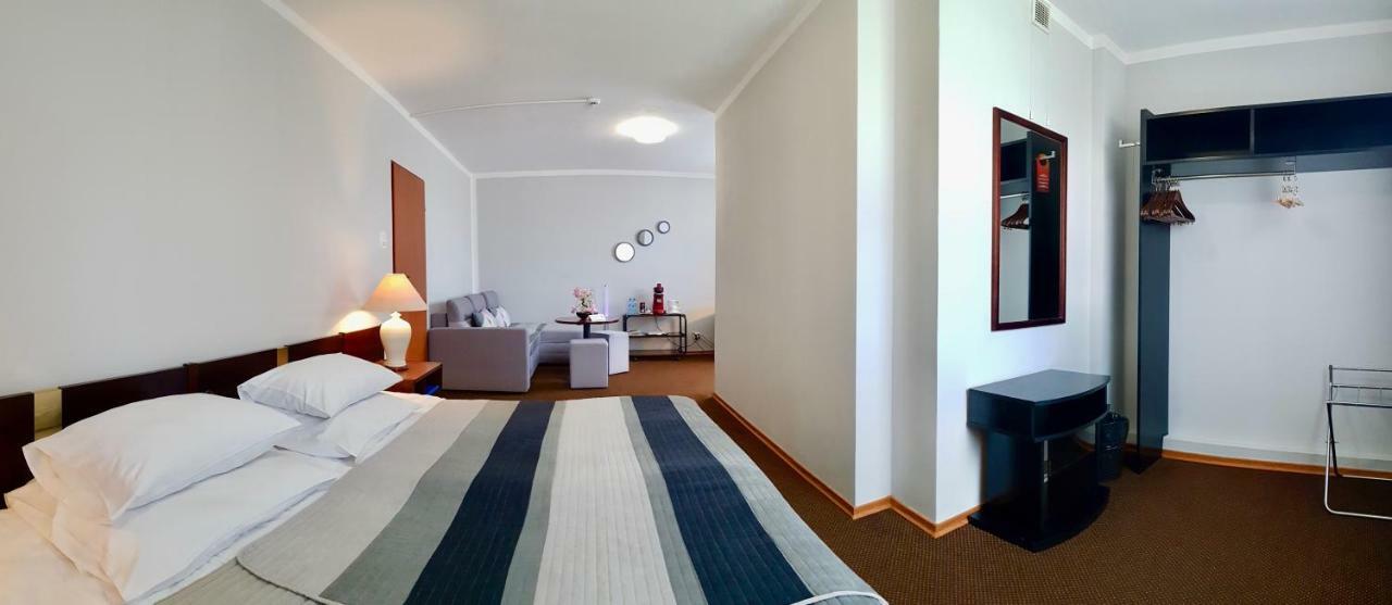 Hotel Pawlowski Zgorzelec Kültér fotó