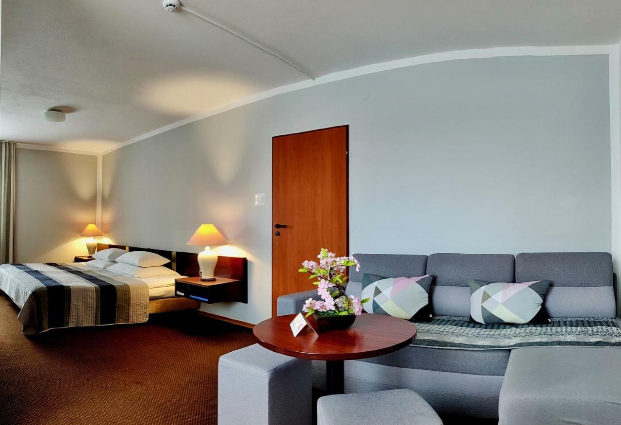 Hotel Pawlowski Zgorzelec Kültér fotó