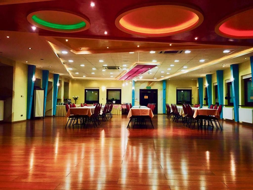 Hotel Pawlowski Zgorzelec Kültér fotó